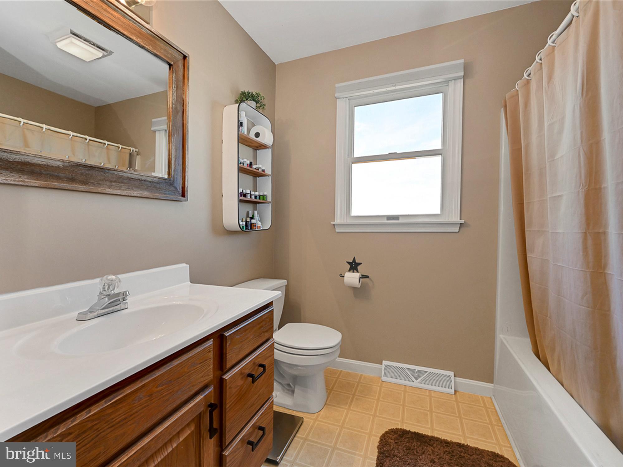1694 Colebrook Road Mount Joy, PA 17552 - Photo 16 of 36 Full Bath
