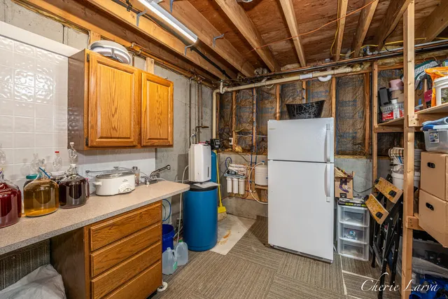 $395,000 | 6615 Bella Vista Drive Northeast, Rockford, MI 49341