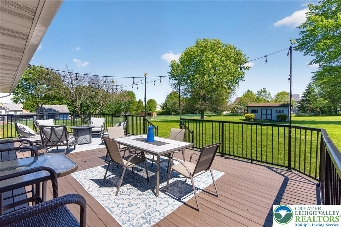1611 Sleepy Hollow Road Quakertown, PA 18951 - Photo 22 of 57 So many entertaining possibilities!