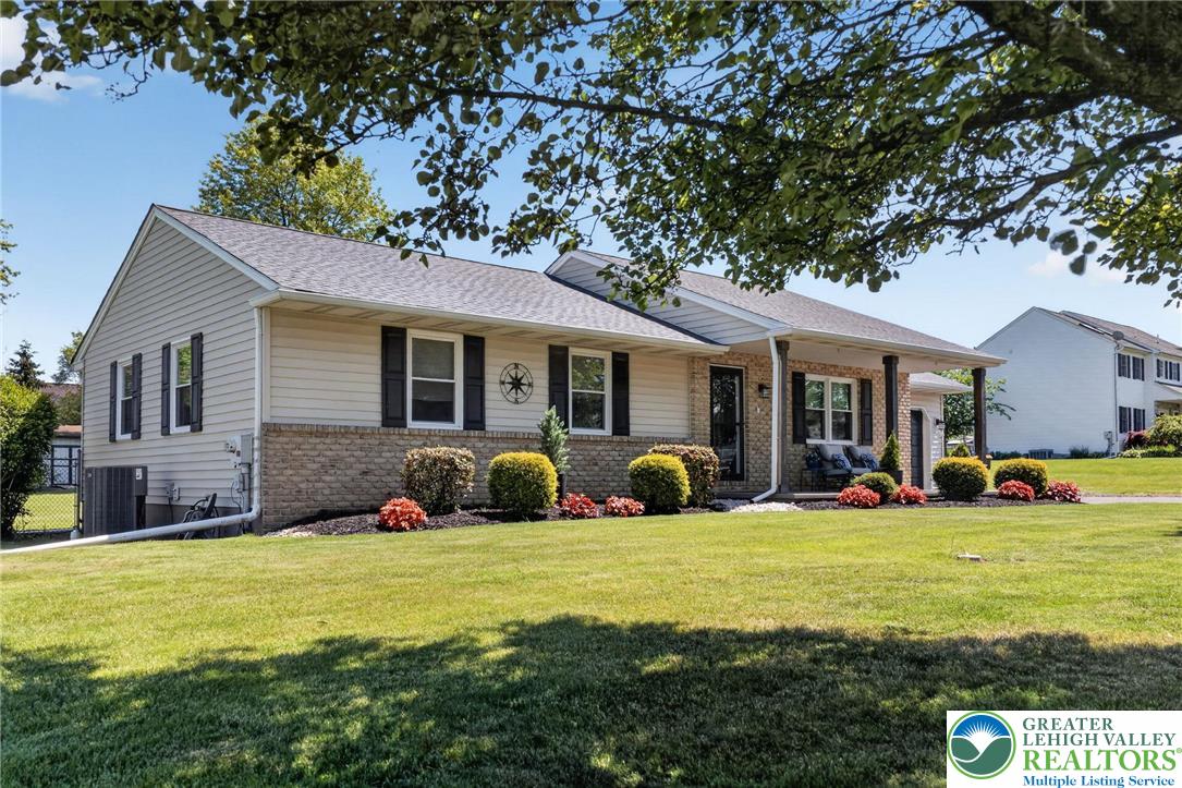 1611 Sleepy Hollow Road Quakertown, PA 18951 - Photo 3 of 57