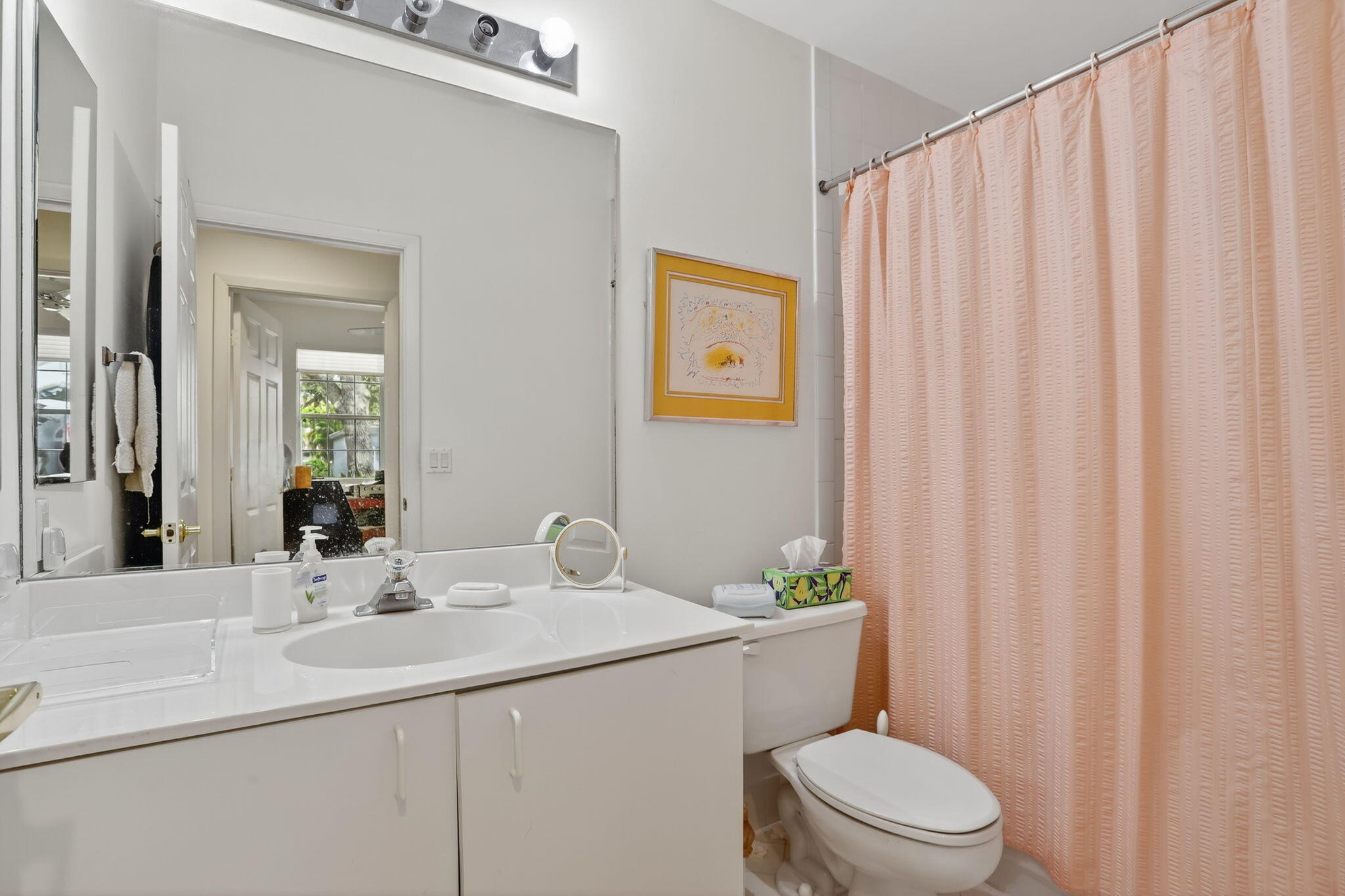 23421 Torre Circle Boca Raton, FL 33433 - Photo 30 of 37 Bathroom 2