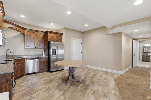 1385 North Compton Road Farmington, UT 84025 - Photo 34 of 71 Gallery Image 34