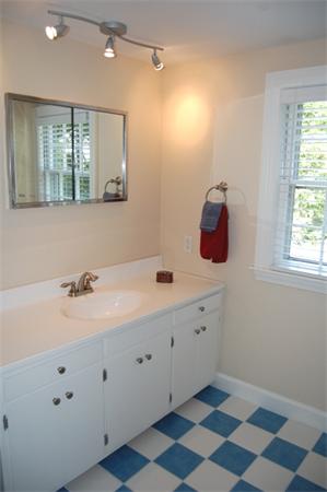 2 Eustis Street Lexington, MA 02421 - Photo 23 of 26