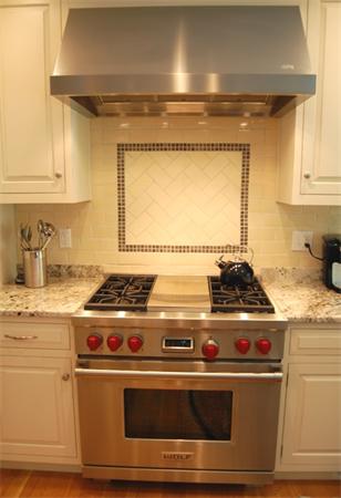 2 Eustis Street Lexington, MA 02421 - Photo 10 of 26