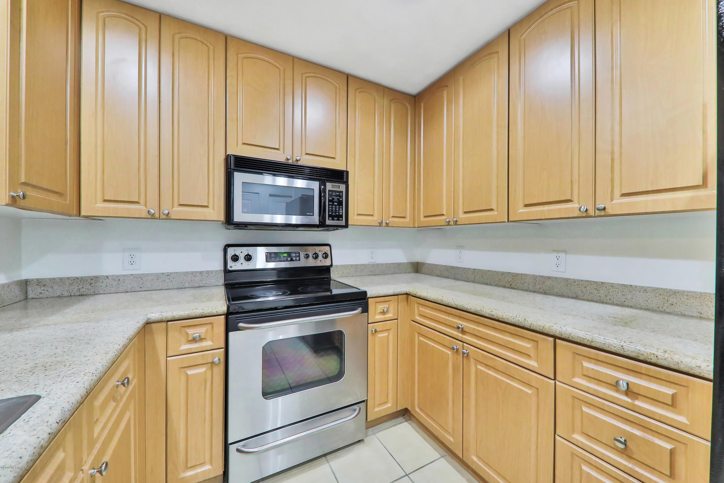 9745 Touchton Road, Unit 2302 Jacksonville, FL 32246 - Photo 8 of 50 08