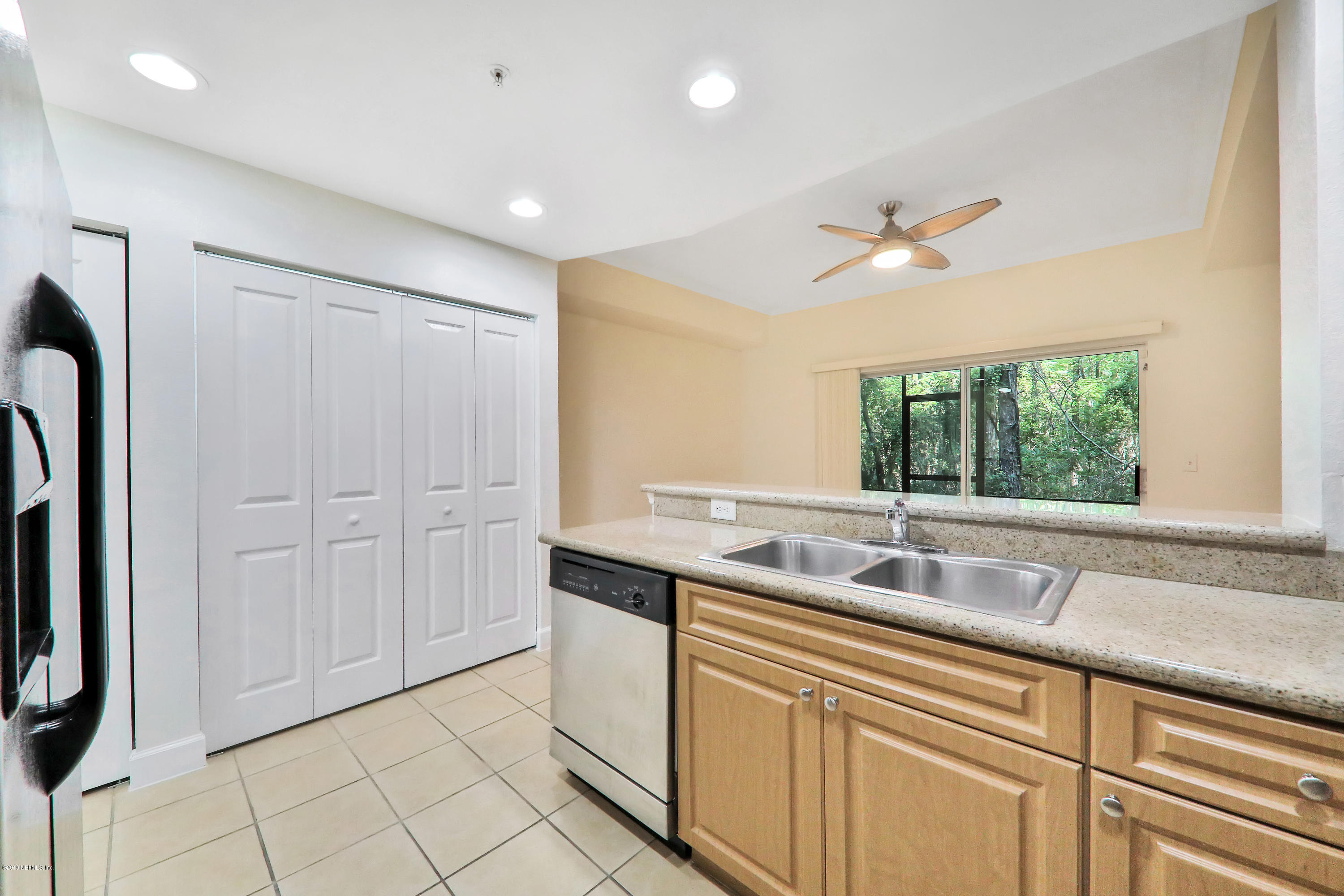 9745 Touchton Road, Unit 2302 Jacksonville, FL 32246 - Photo 10 of 50 10