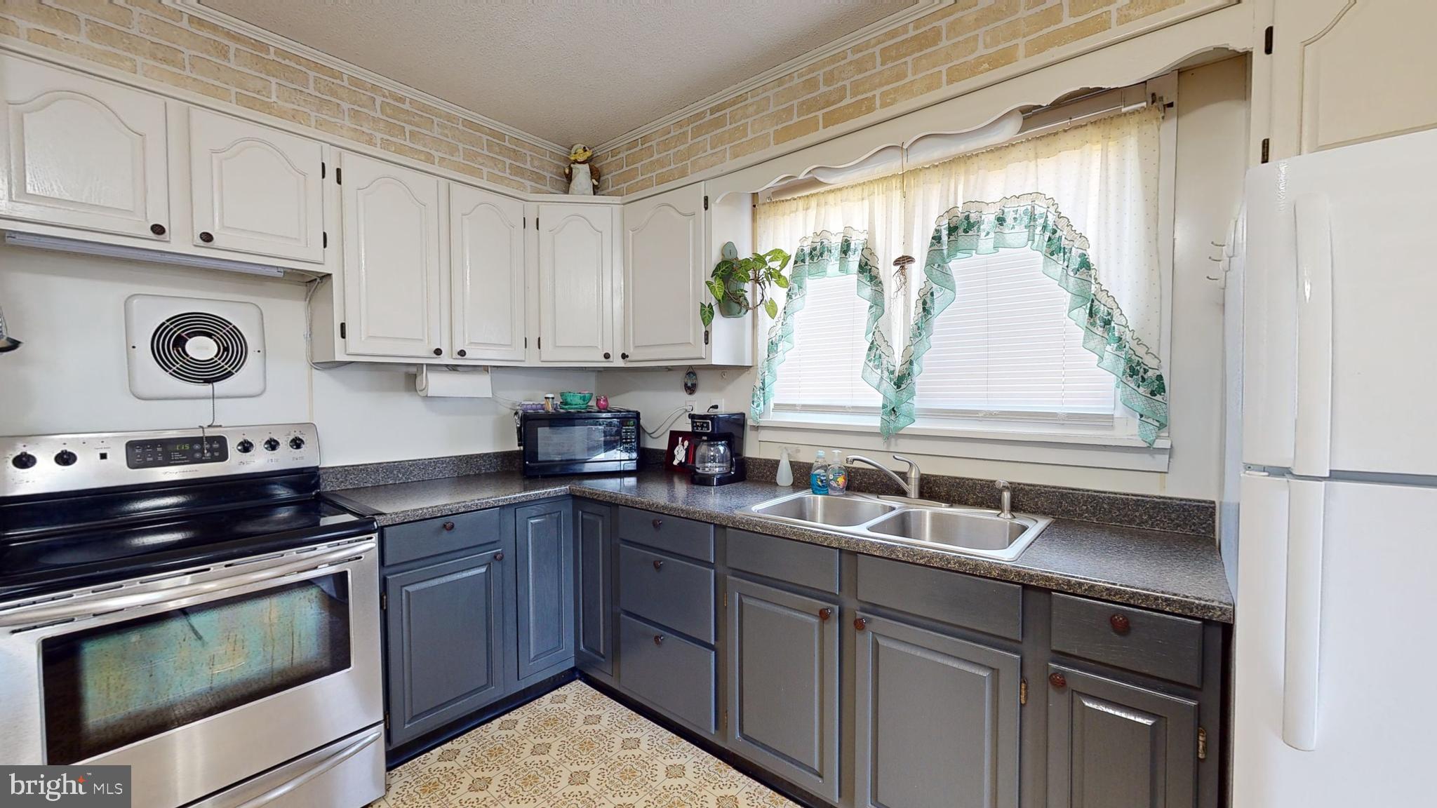 7 Morton Road Pemberton, NJ 08068 - Photo 13 of 42 Kitchen