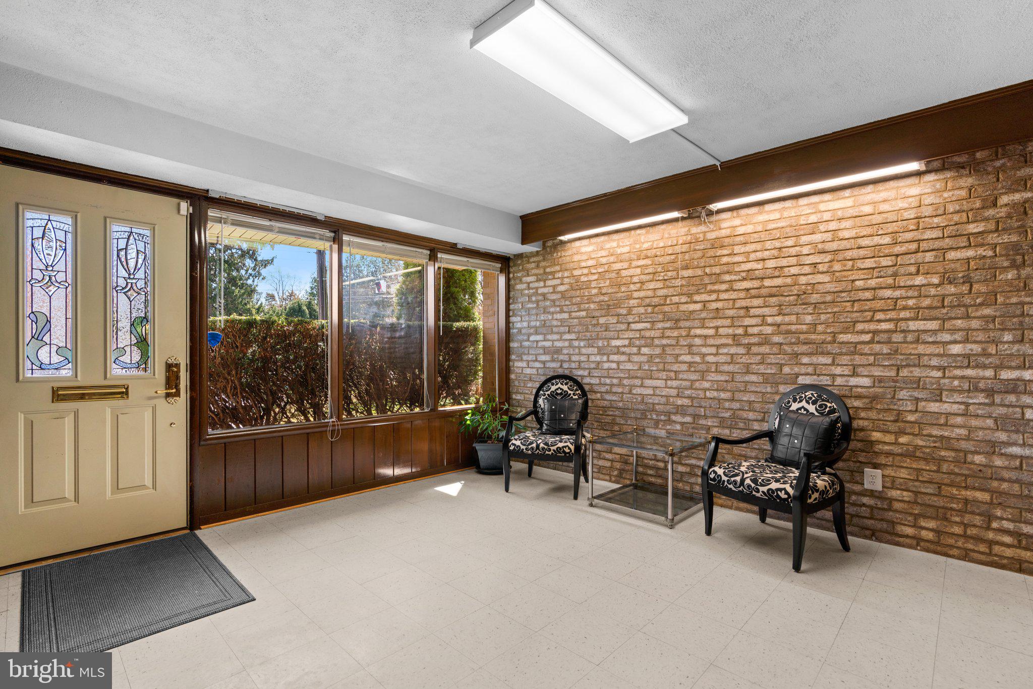 9208 Colesville Road Silver Spring, MD 20910 - Photo 25 of 39