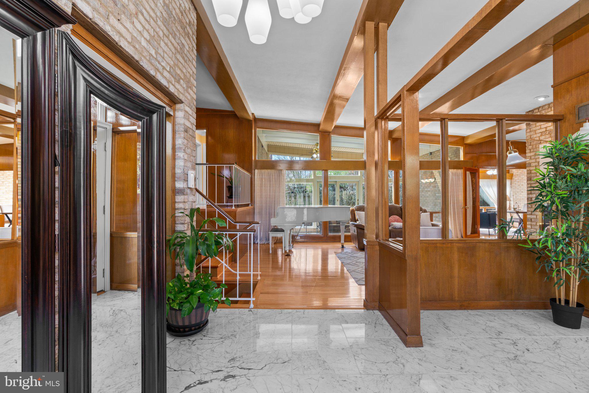 9208 Colesville Road Silver Spring, MD 20910 - Photo 3 of 39