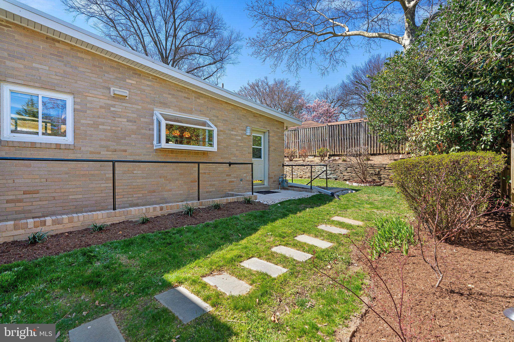 9208 Colesville Road Silver Spring, MD 20910 - Photo 36 of 39