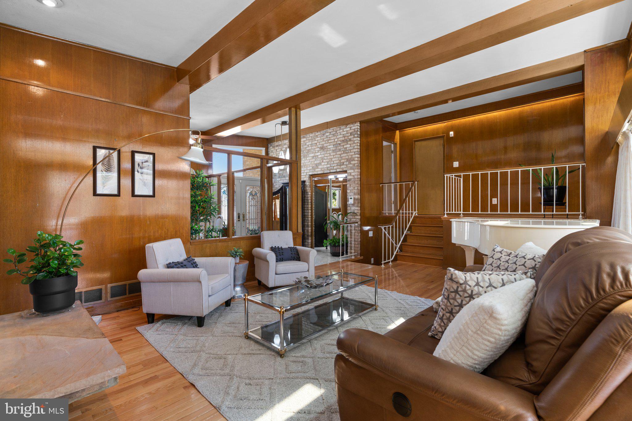 9208 Colesville Road Silver Spring, MD 20910 - Photo 4 of 39