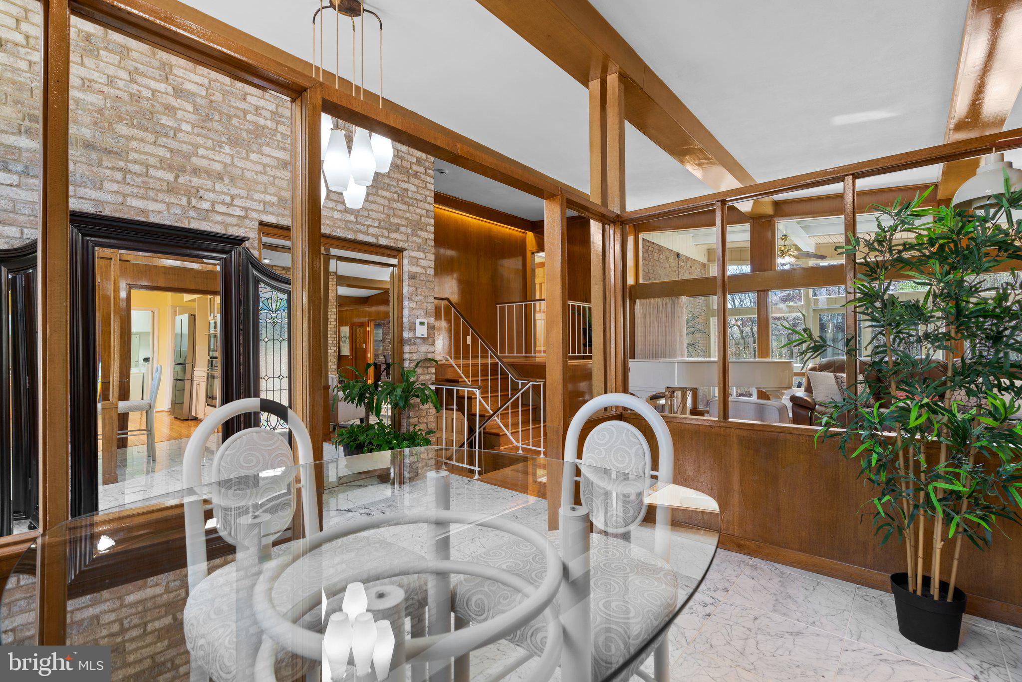 9208 Colesville Road Silver Spring, MD 20910 - Photo 6 of 39