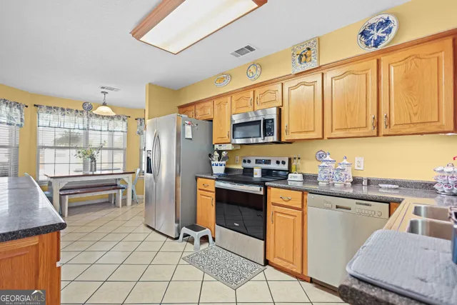 $429,000 | 142 Lloyd Drive, Jesup, GA 31545