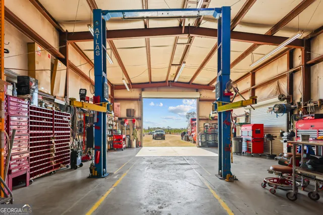 $429,000 | 142 Lloyd Drive, Jesup, GA 31545