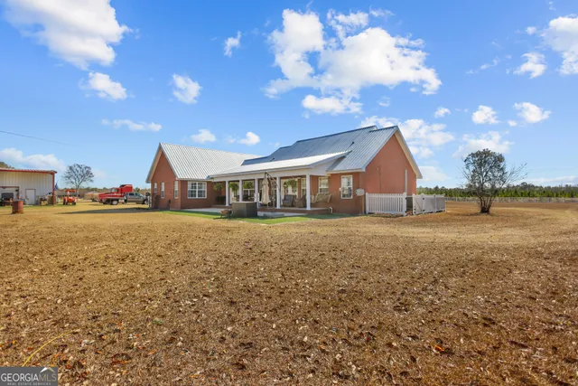$429,000 | 142 Lloyd Drive, Jesup, GA 31545