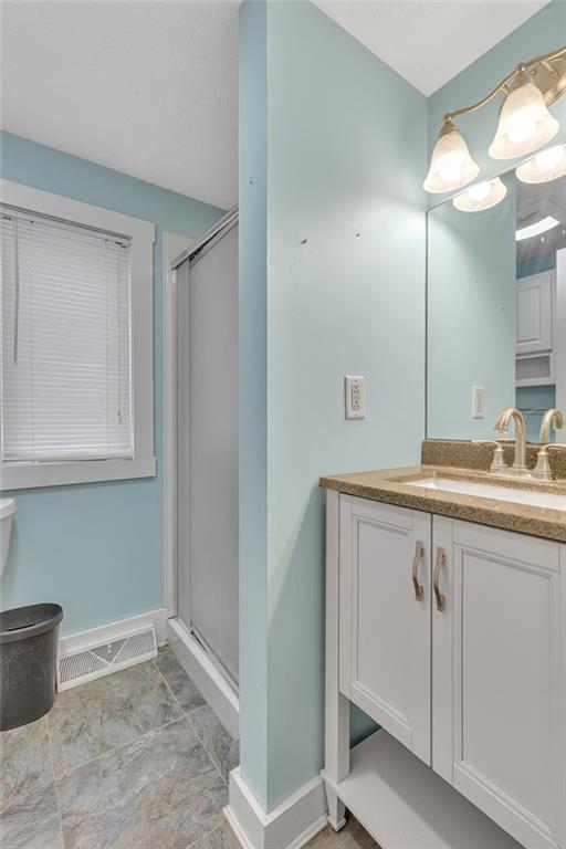 338 Buffalo Street Beaver, PA 15009 - Photo 6 of 21 a bathroom with a sink and a mirror
