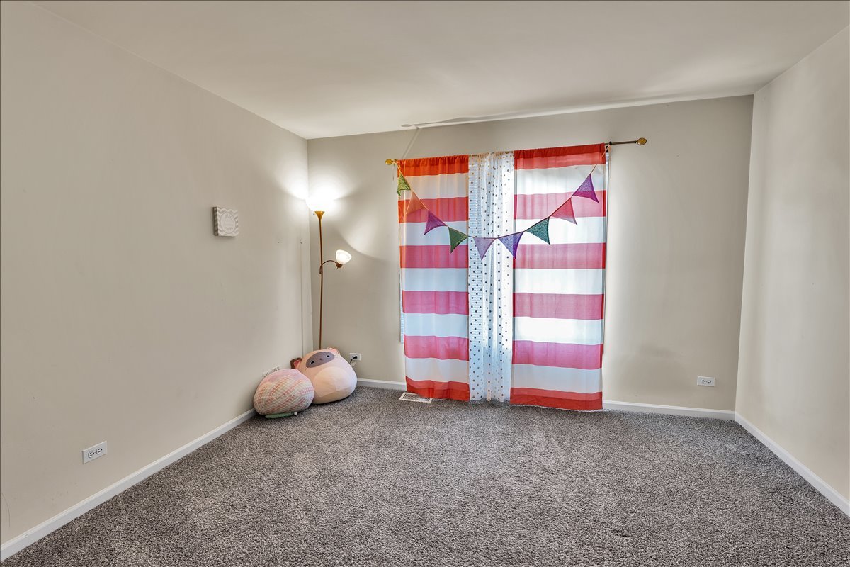 1877 Marne Road Bolingbrook, IL 60490 - Photo 26 of 40 Gallery Image 26