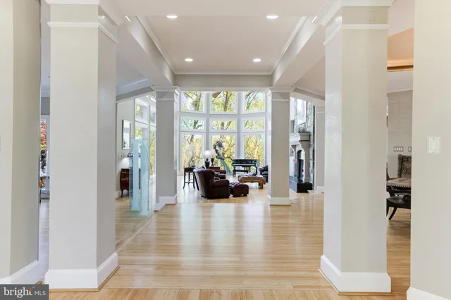 $14,900,000 | 658 Live Oak Drive, McLean, VA 22101