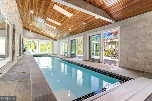 $14,900,000 | 658 Live Oak Drive, McLean, VA 22101