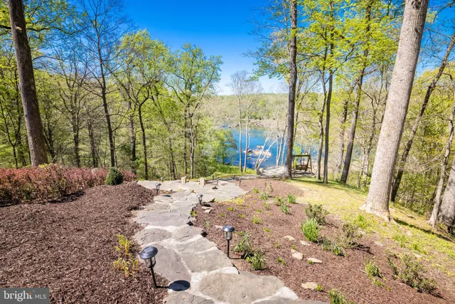 $14,900,000 | 658 Live Oak Drive, McLean, VA 22101