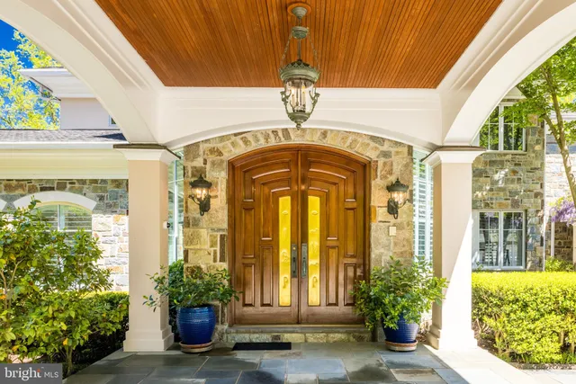 $14,900,000 | 658 Live Oak Drive, McLean, VA 22101