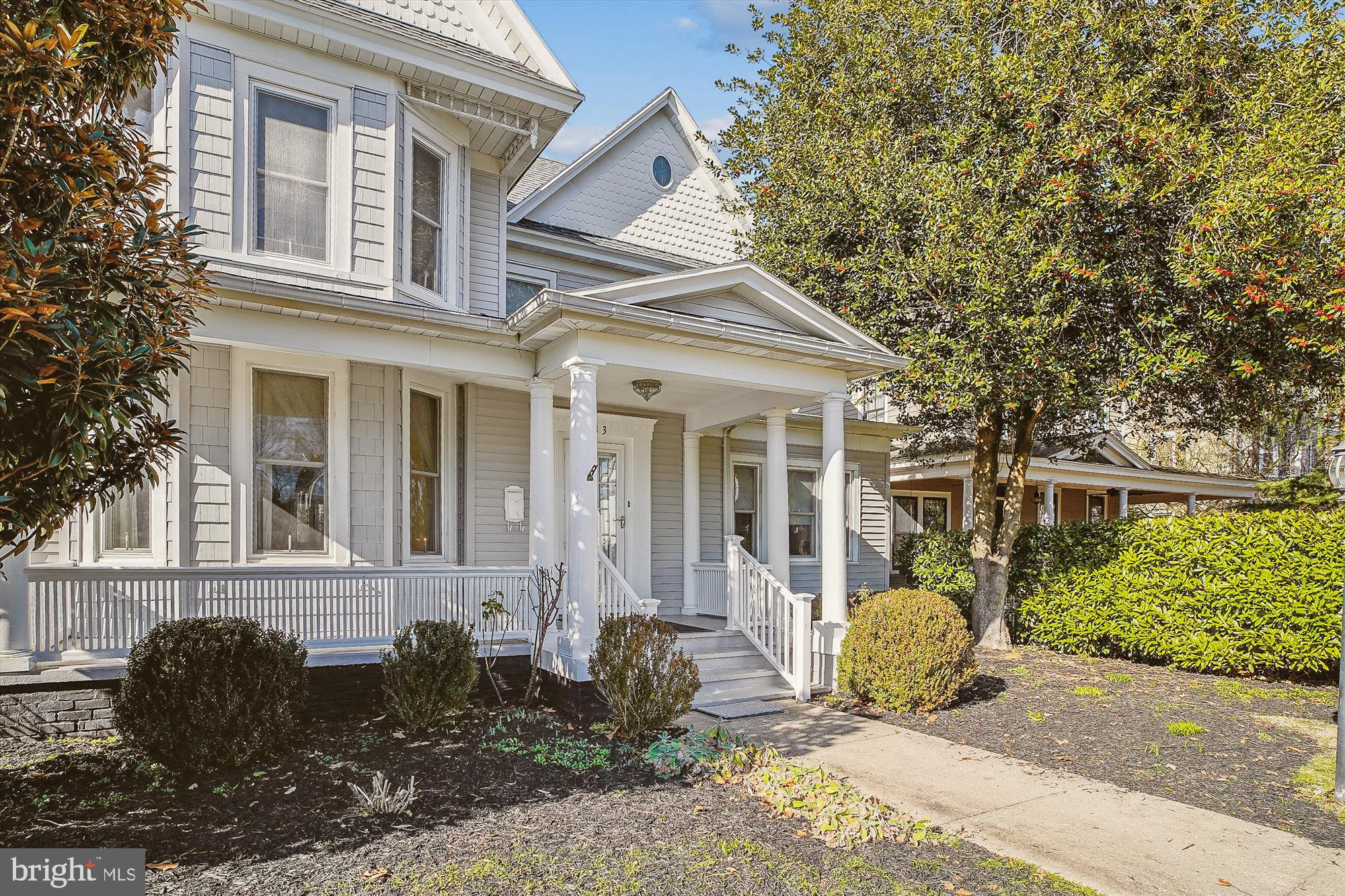 213 Oakley Street Cambridge, MD 21613 - Photo 2 of 47 Walk