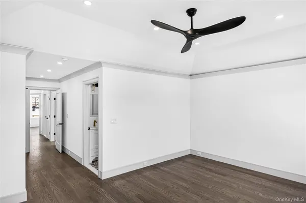 $6,800 | 7 Victoria Lane, Unit A, Yonkers, NY 10701