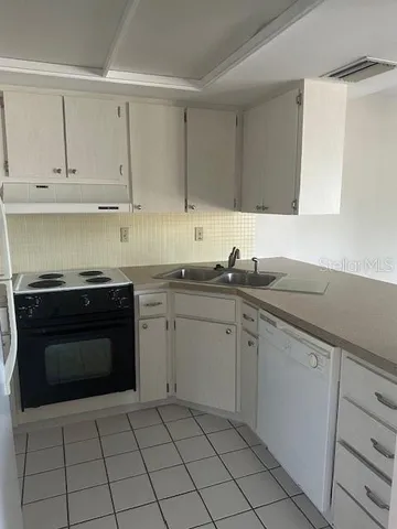 $1,595 | 1001 South Bayshore Boulevard, Unit 201, Safety Harbor, FL 34695