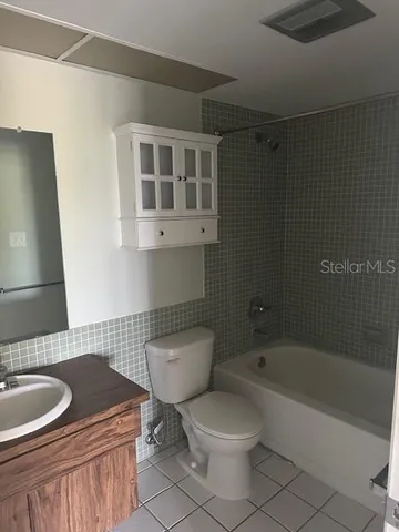 $1,595 | 1001 South Bayshore Boulevard, Unit 201, Safety Harbor, FL 34695