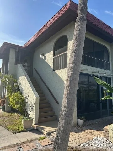 $1,595 | 1001 South Bayshore Boulevard, Unit 201, Safety Harbor, FL 34695