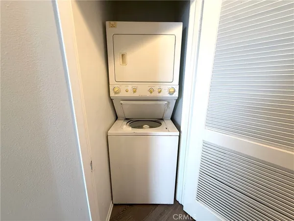 $2,750 | 1450 North Vista Street, Unit 102, Los Angeles, CA 90046