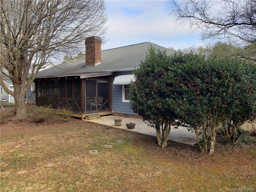 207 Bost Road Morganton, NC 28655 - Photo 5 of 19 Gallery Image 5