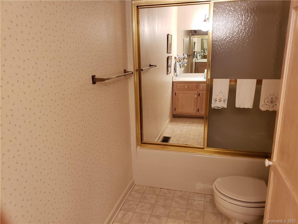 207 Bost Road Morganton, NC 28655 - Photo 7 of 19 Gallery Image 7