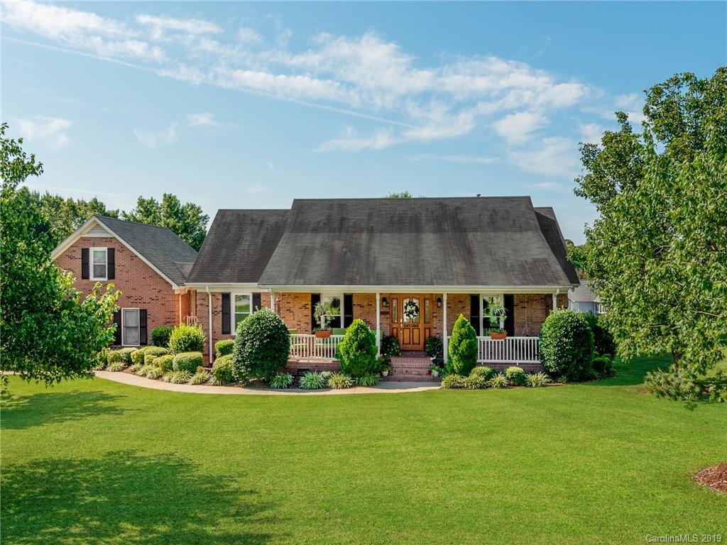 3091 Stoneybrook Drive Fort Mill, SC 29708 - Photo 1 of 30 Gallery Image 1