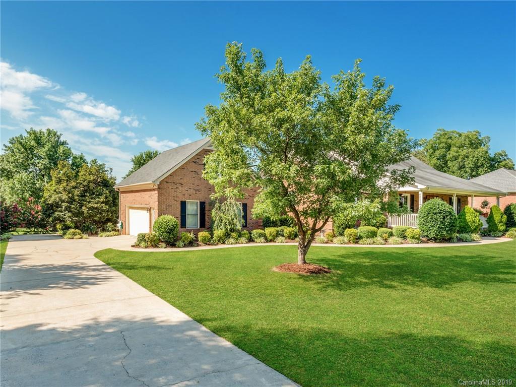 3091 Stoneybrook Drive Fort Mill, SC 29708 - Photo 3 of 30 Gallery Image 3