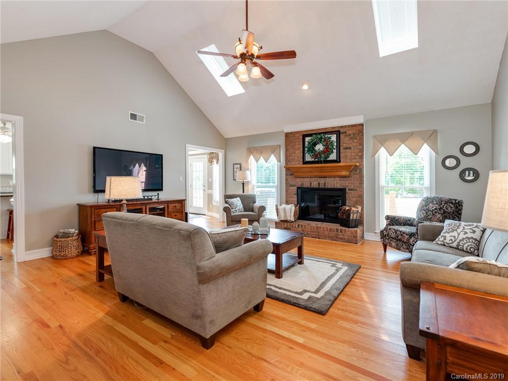 3091 Stoneybrook Drive Fort Mill, SC 29708 - Photo 8 of 30 Gallery Image 8
