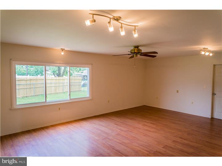 50 Wildflower Road Levittown, PA 19057 - Photo 11 of 19 Gallery Image 11
