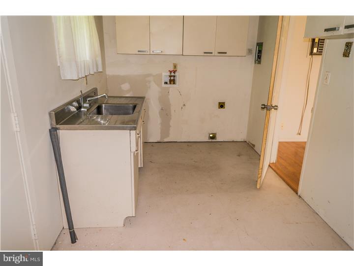 50 Wildflower Road Levittown, PA 19057 - Photo 16 of 19 Gallery Image 16