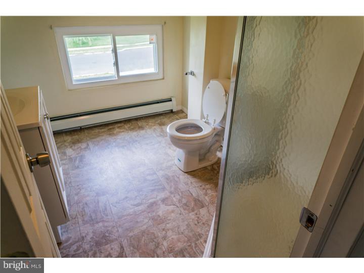 50 Wildflower Road Levittown, PA 19057 - Photo 18 of 19 Gallery Image 18