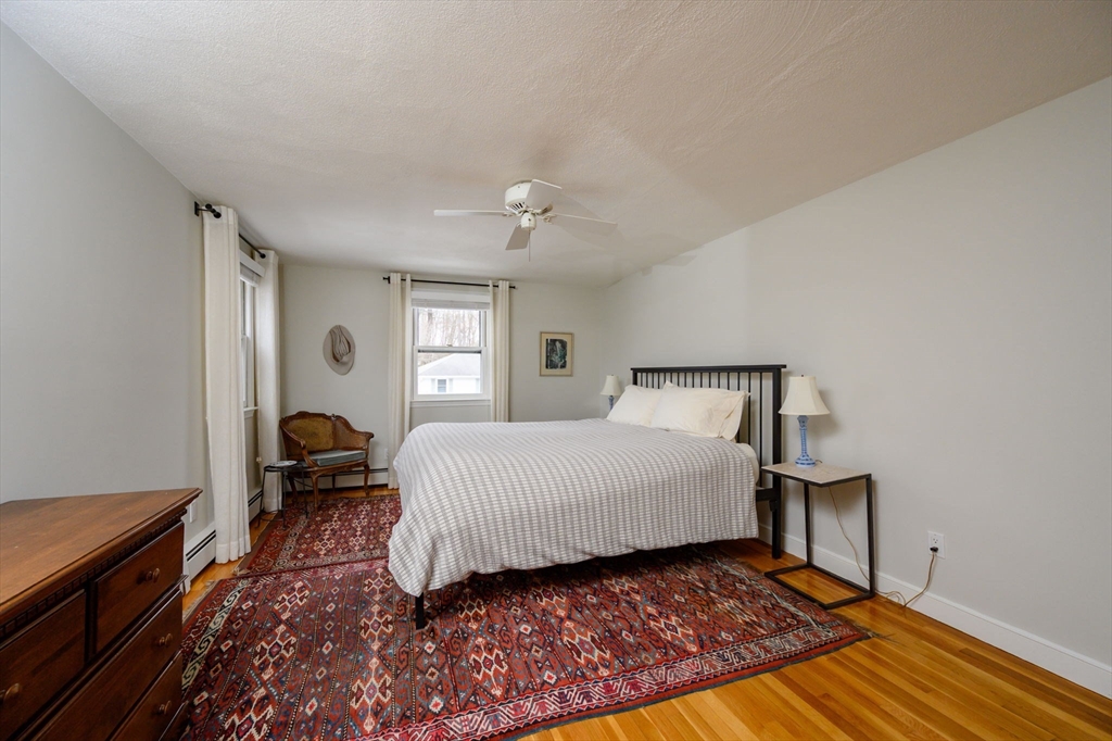 40 Dean Road Milton, MA 02186 - Photo 12 of 31 Gallery Image 12