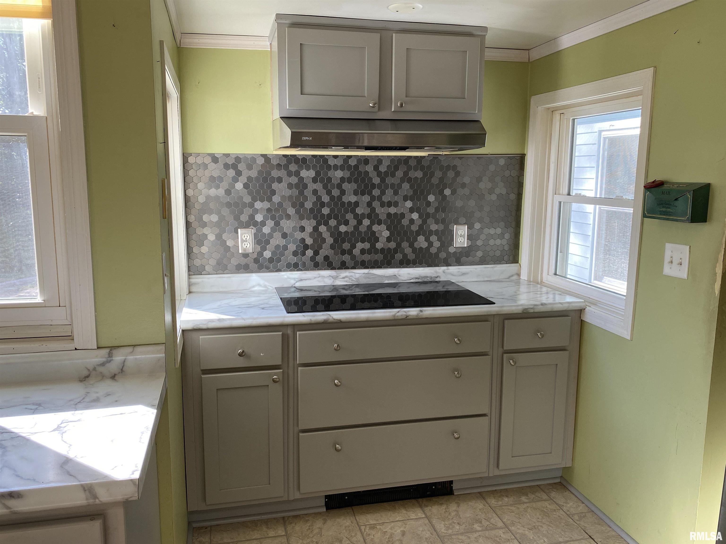 107 Cleveland Road Colona, IL 61241 - Photo 17 of 38 Gallery Image 17