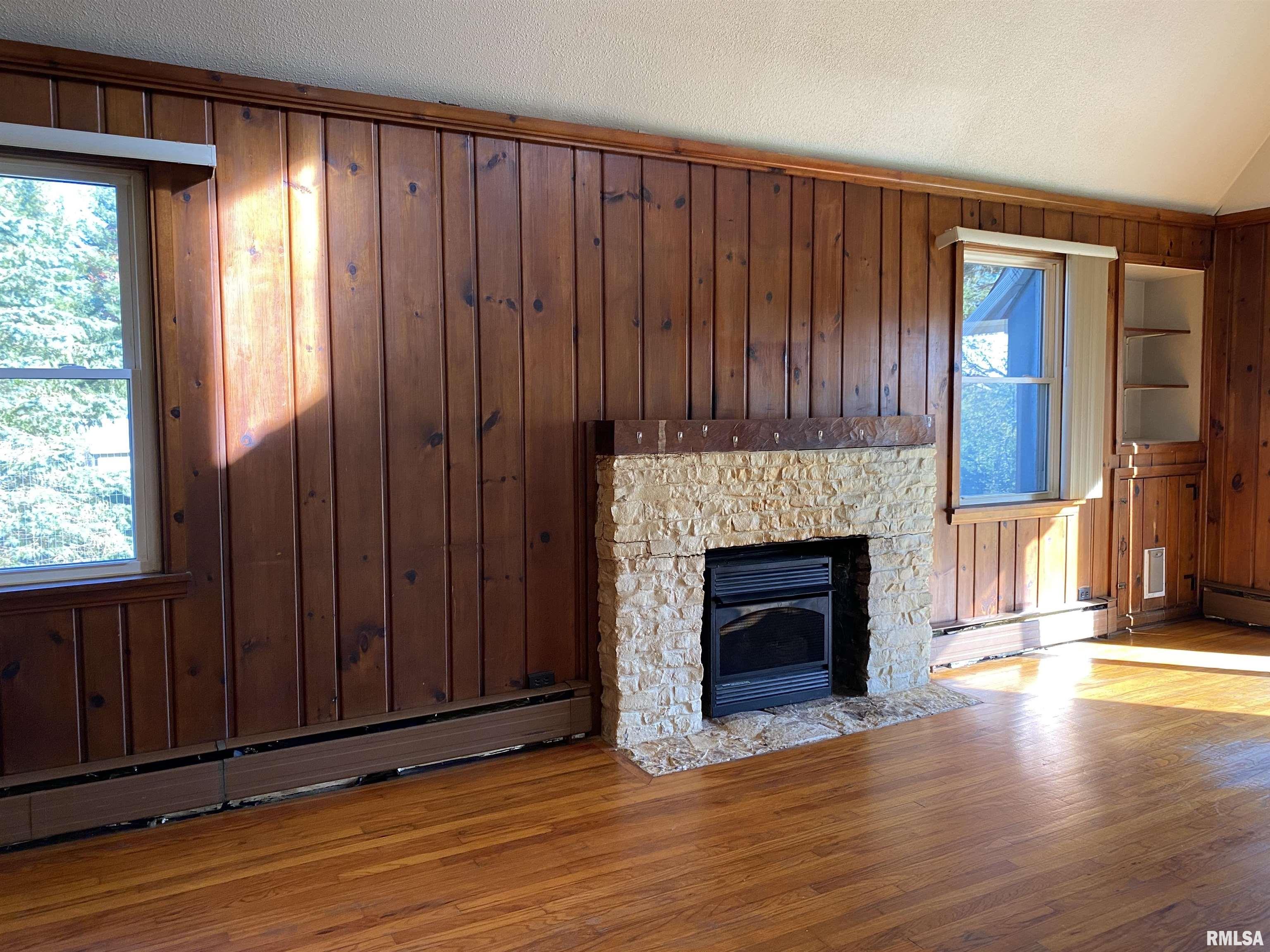 107 Cleveland Road Colona, IL 61241 - Photo 18 of 38 Gallery Image 18