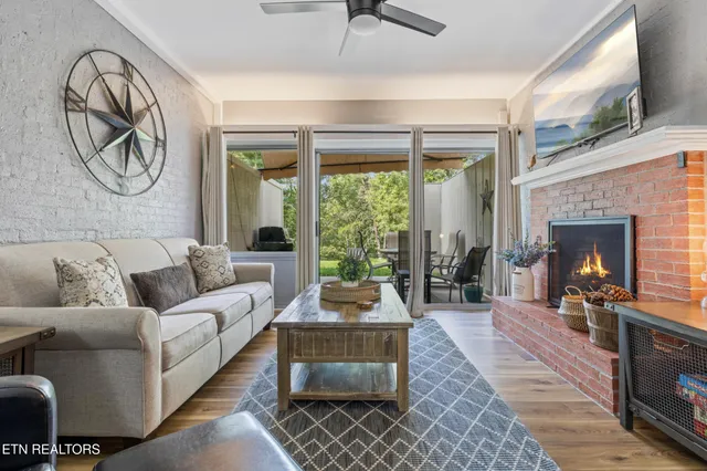 $369,900 | 2806 Suncrest Road, Unit 6, Pigeon Forge, TN 37863