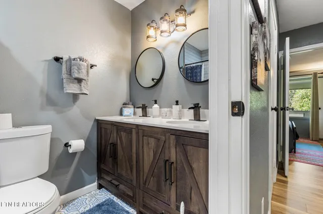 $369,900 | 2806 Suncrest Road, Unit 6, Pigeon Forge, TN 37863