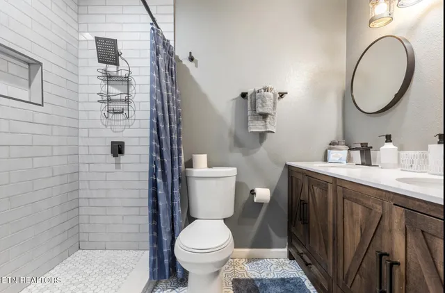 $369,900 | 2806 Suncrest Road, Unit 6, Pigeon Forge, TN 37863