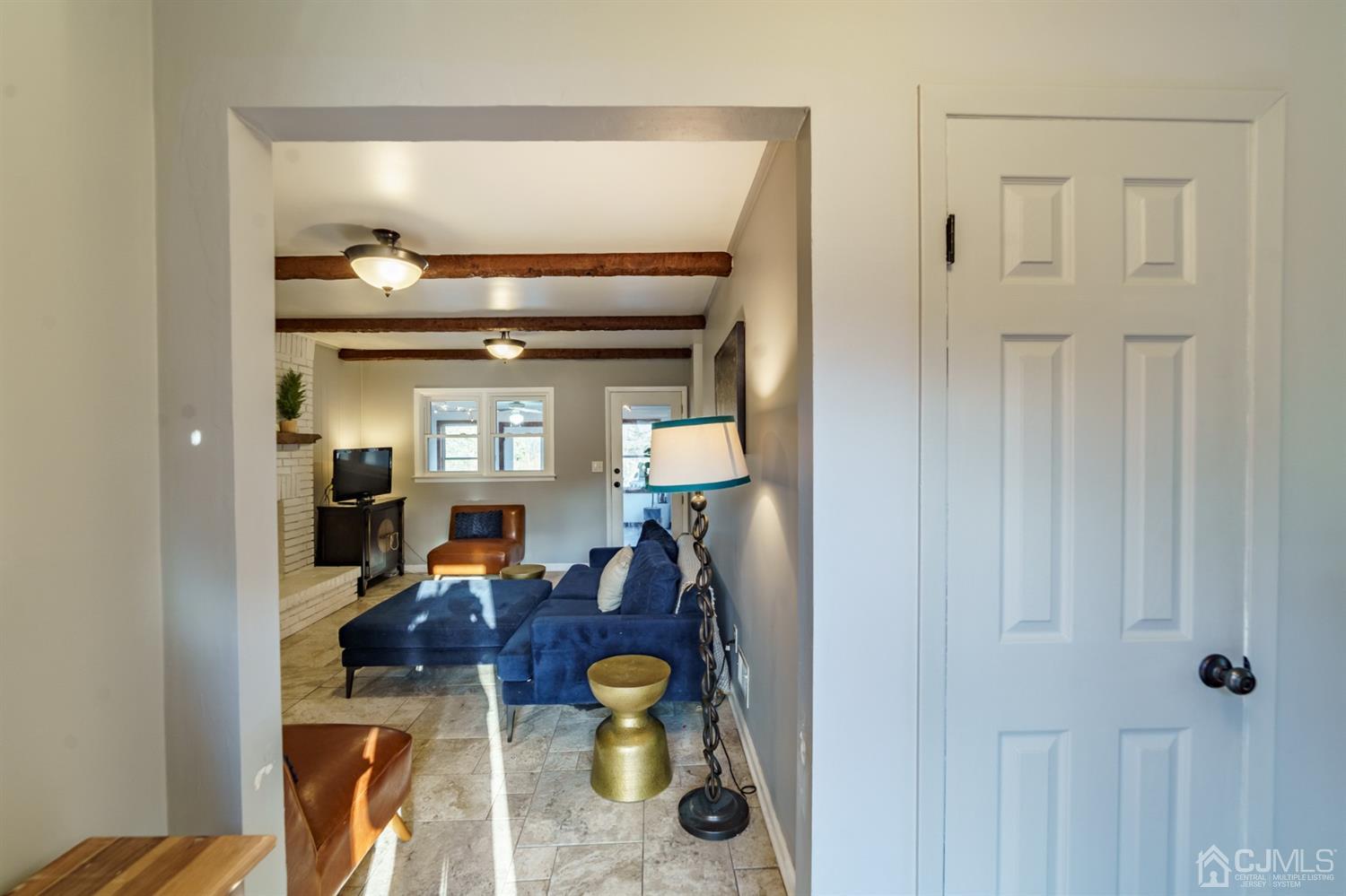 1044 Carteret Road Bridgewater, NJ 08807 - Photo 2 of 37 Gallery Image 2