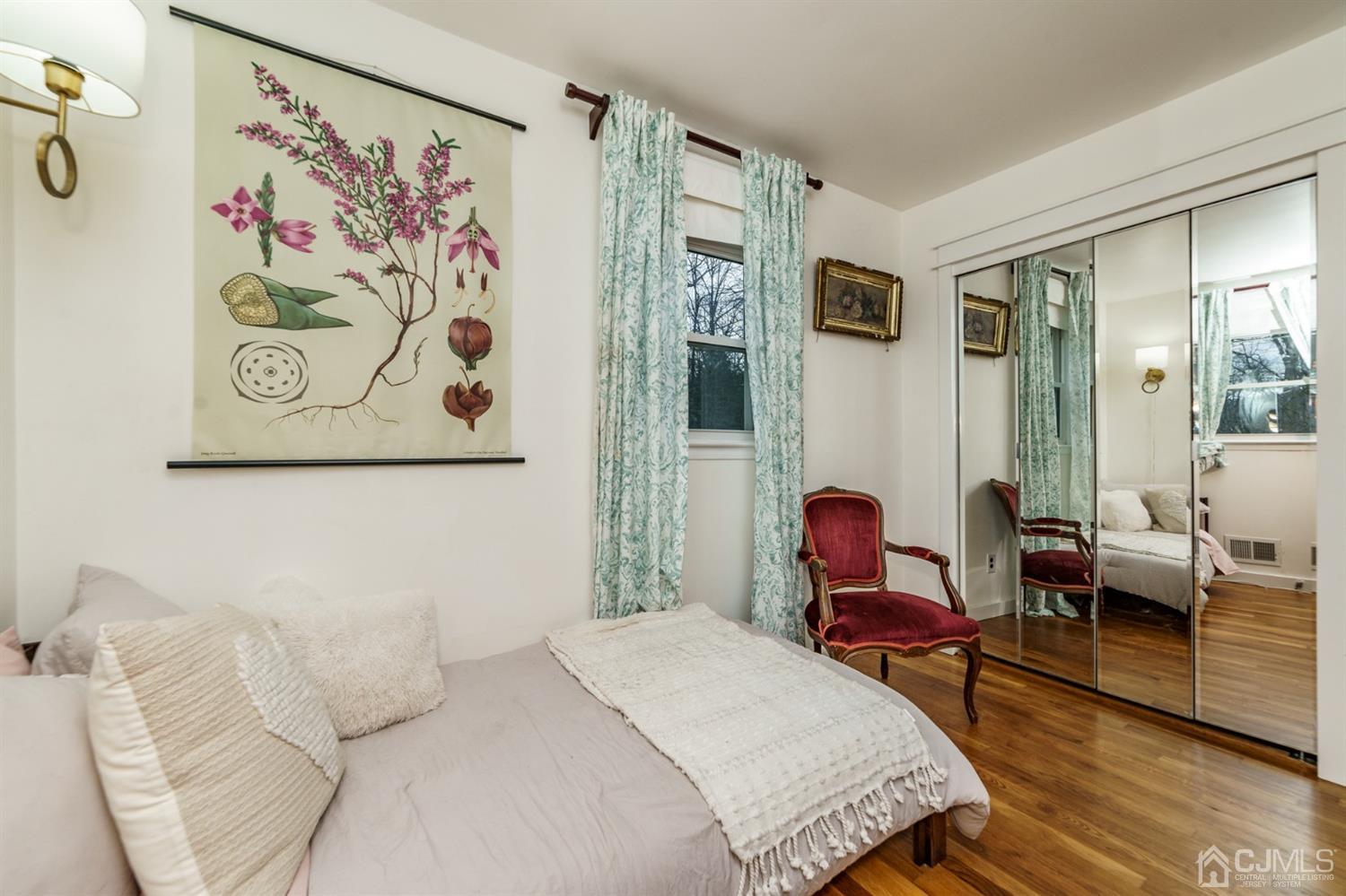 1044 Carteret Road Bridgewater, NJ 08807 - Photo 13 of 37 Gallery Image 13