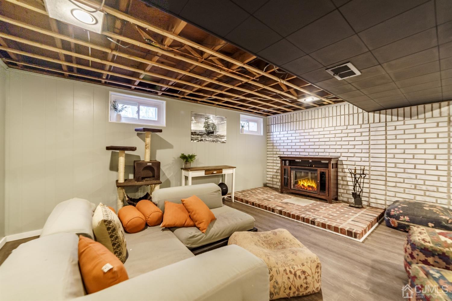 1044 Carteret Road Bridgewater, NJ 08807 - Photo 22 of 37 Gallery Image 22