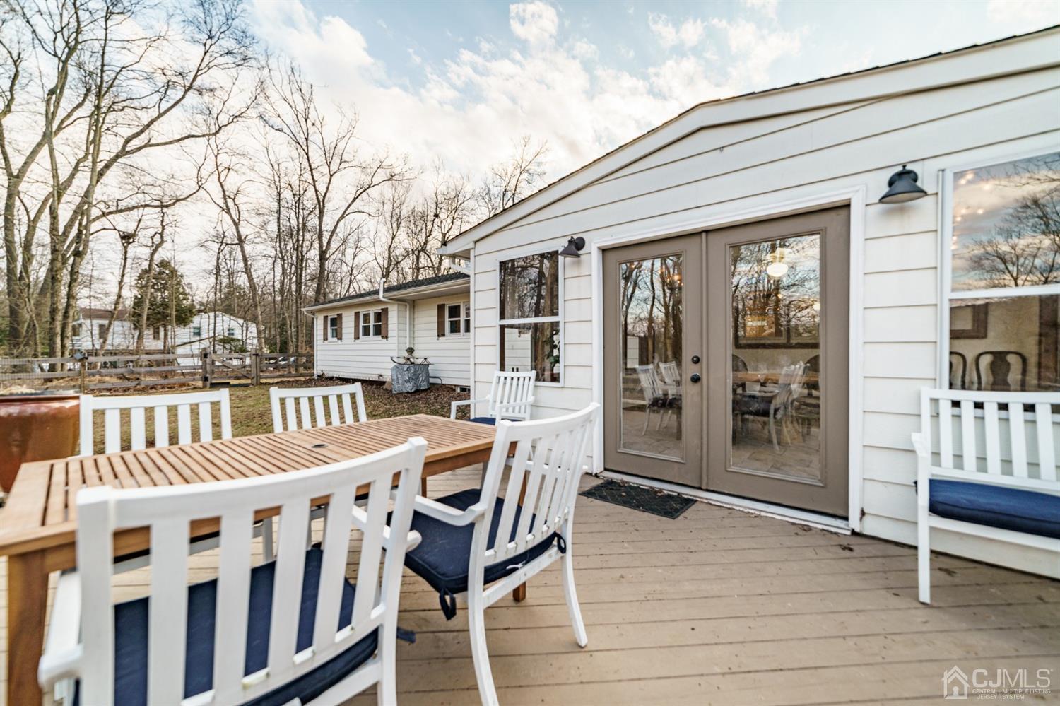 1044 Carteret Road Bridgewater, NJ 08807 - Photo 26 of 37 Gallery Image 26