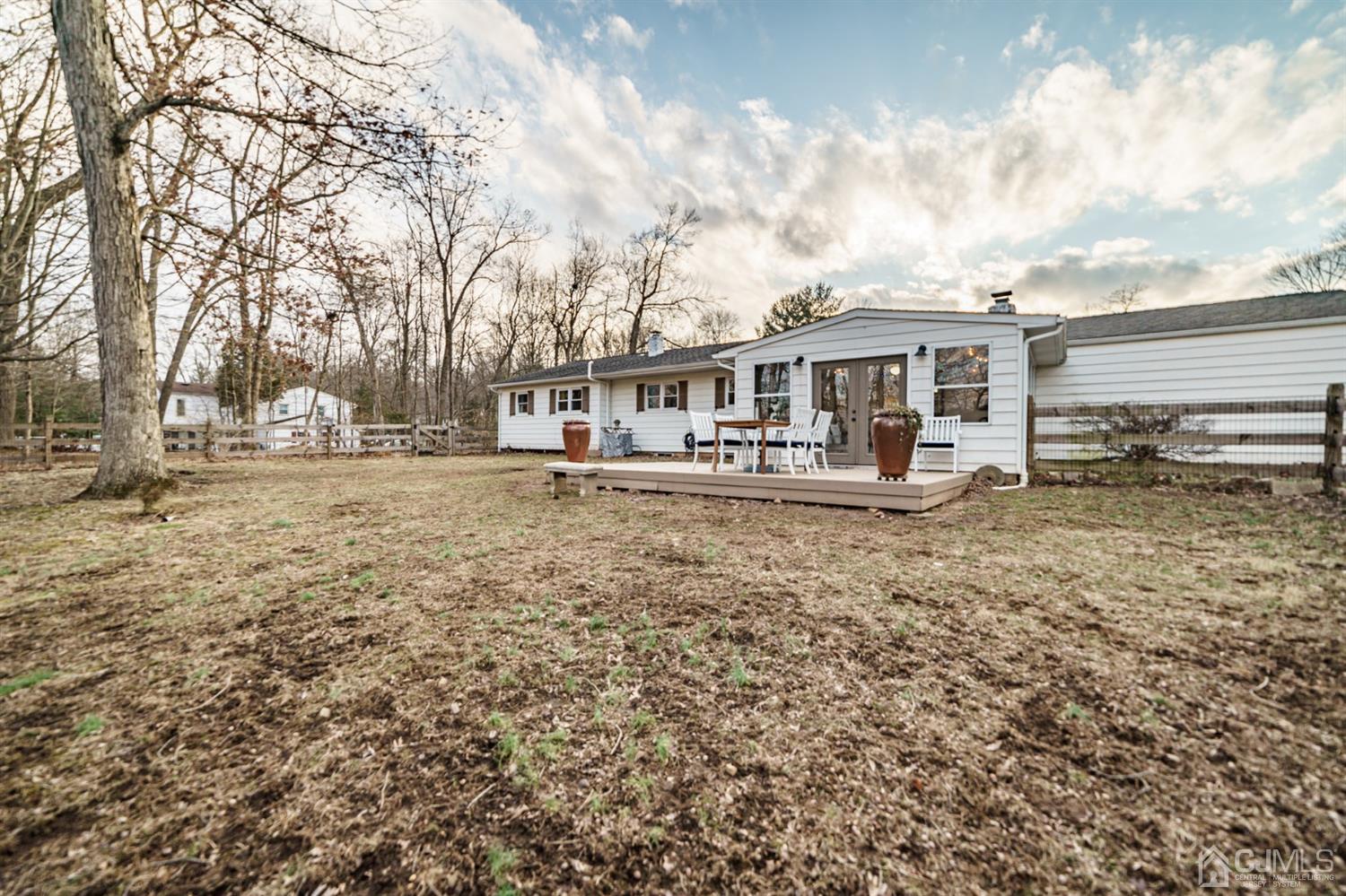 1044 Carteret Road Bridgewater, NJ 08807 - Photo 30 of 37 Gallery Image 30